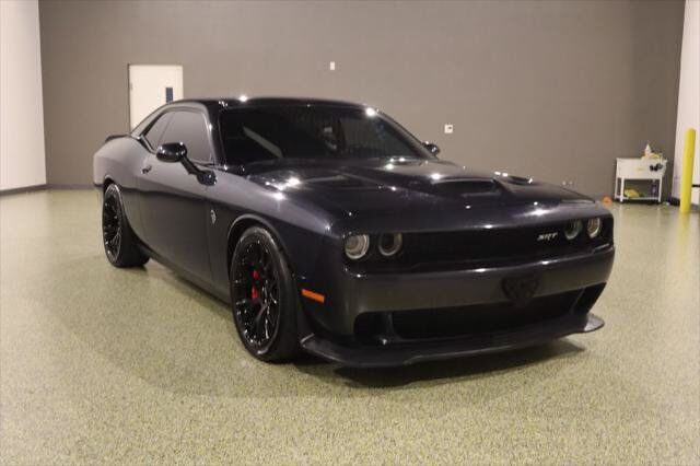 2016 DODGE Challenger