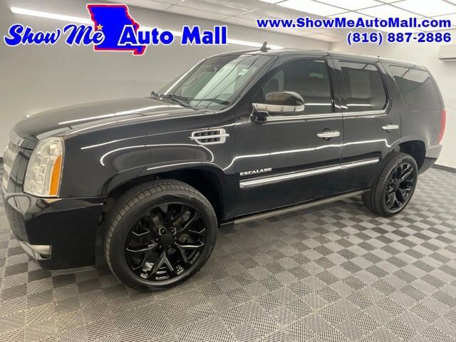 2014 CADILLAC Escalade