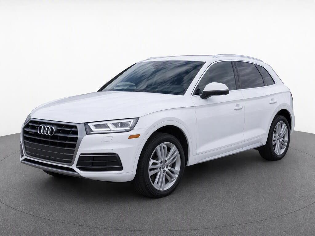 2018 AUDI Q5