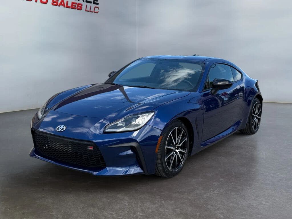 2024 TOYOTA GR86