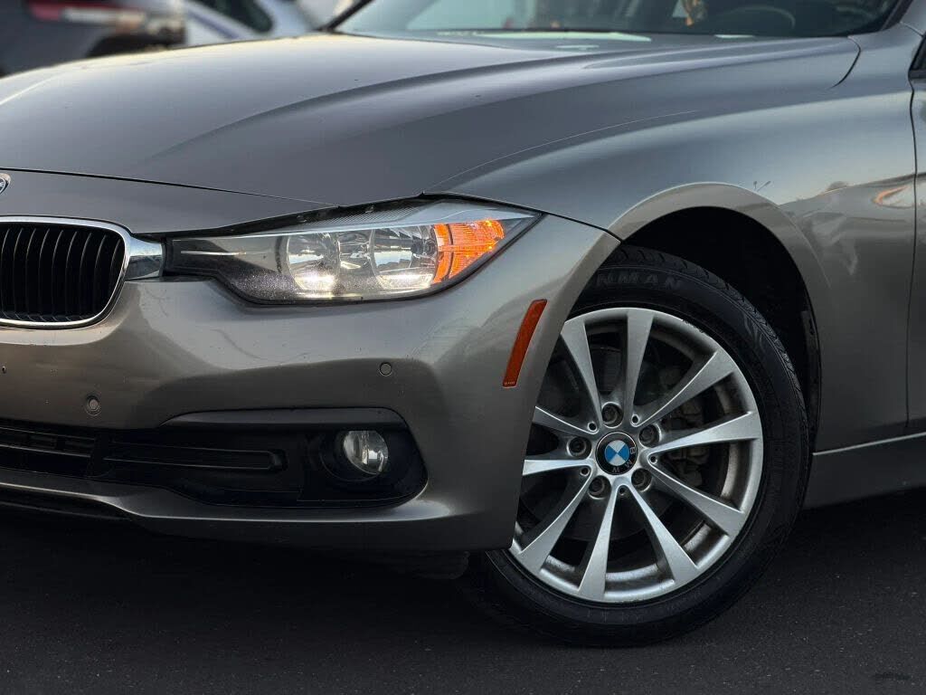2016 BMW 320i