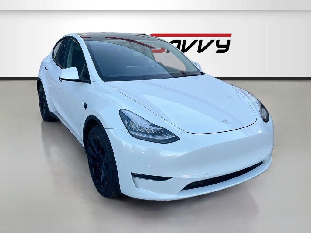 2021 TESLA Model Y