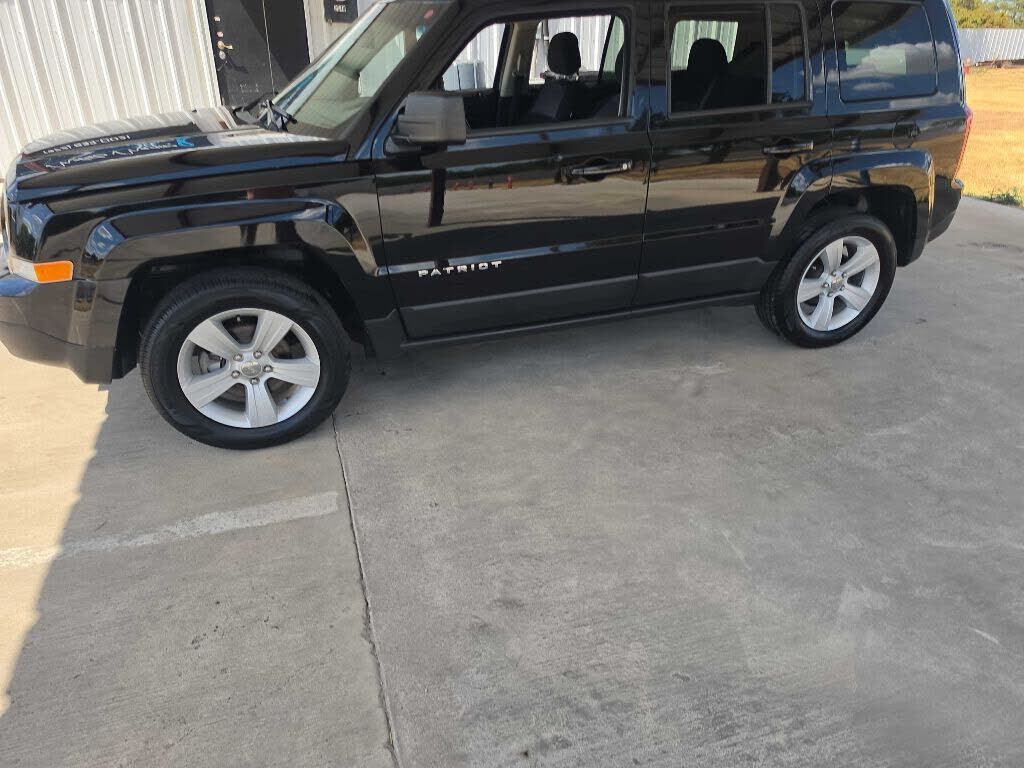 2017 JEEP Patriot