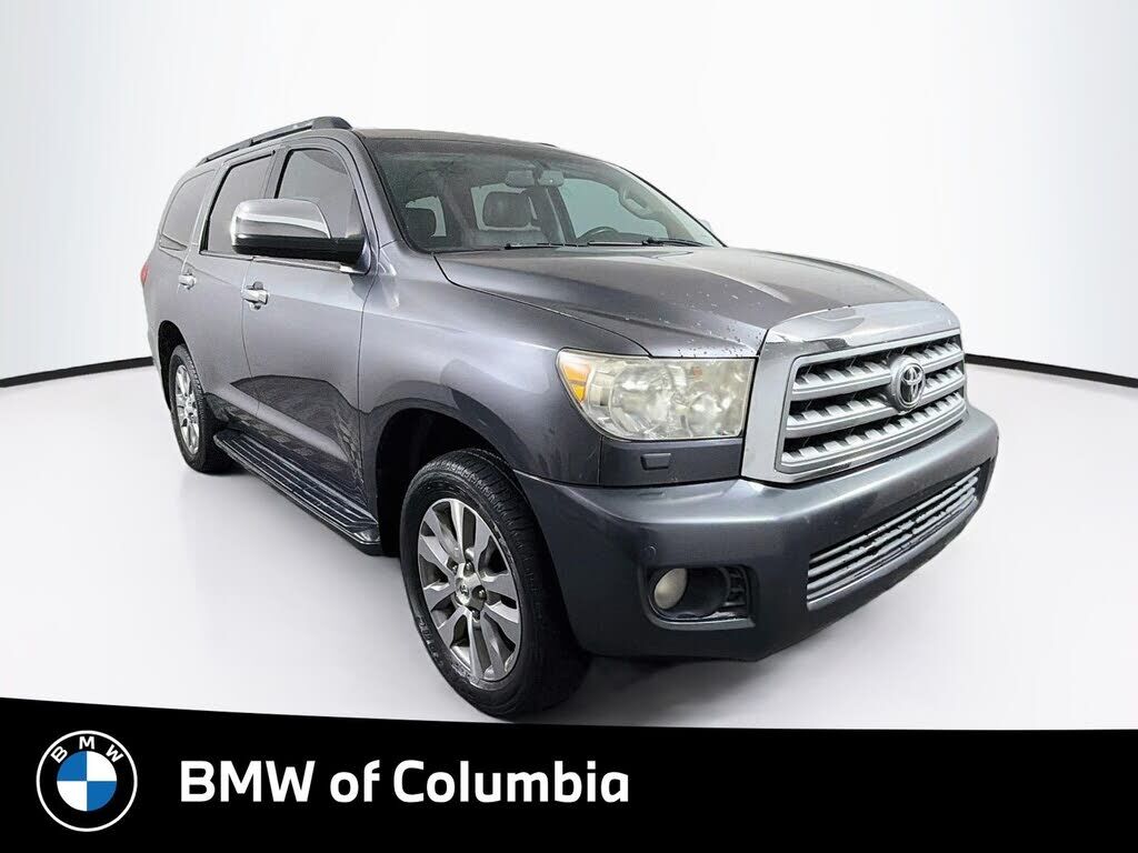 2011 TOYOTA Sequoia