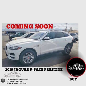 2019 JAGUAR F-Pace