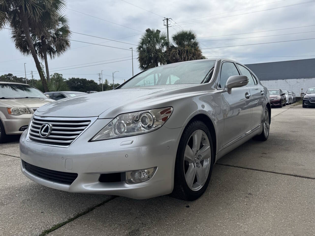 2010 LEXUS LS