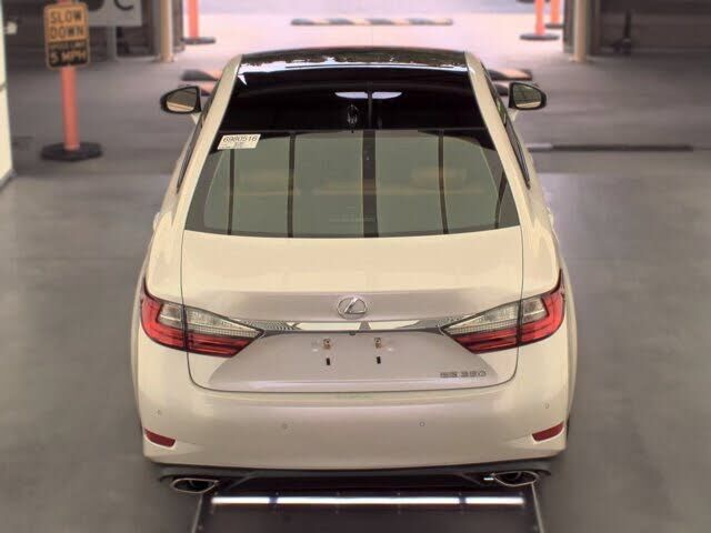2016 Lexus ES