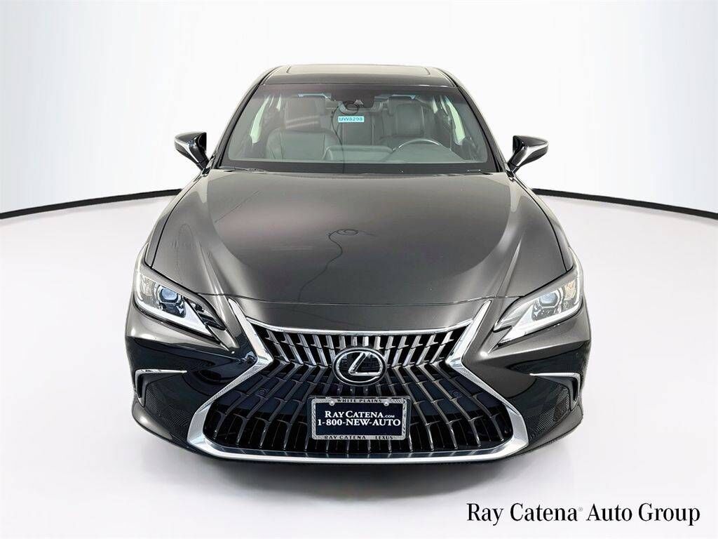 2024 Lexus ES