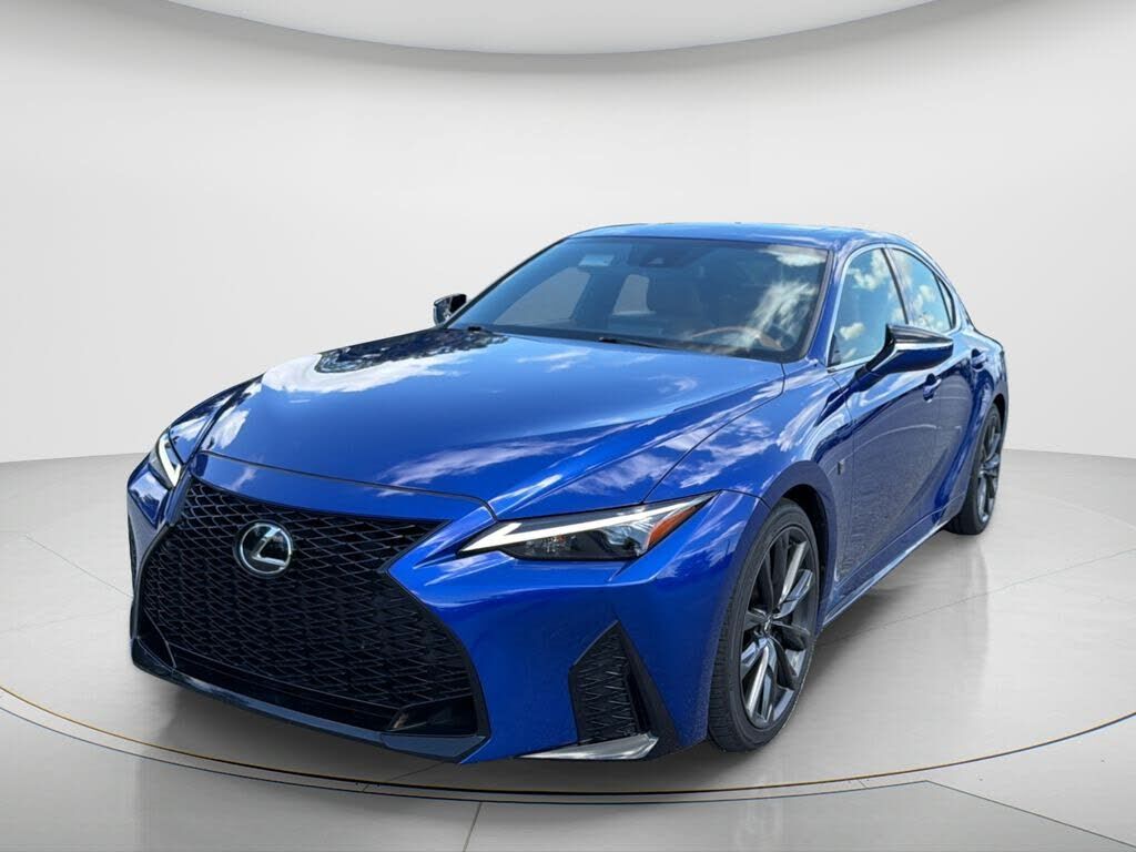 2025 LEXUS IS