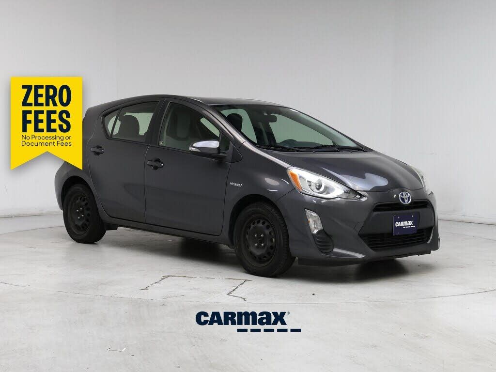 2016 TOYOTA Prius