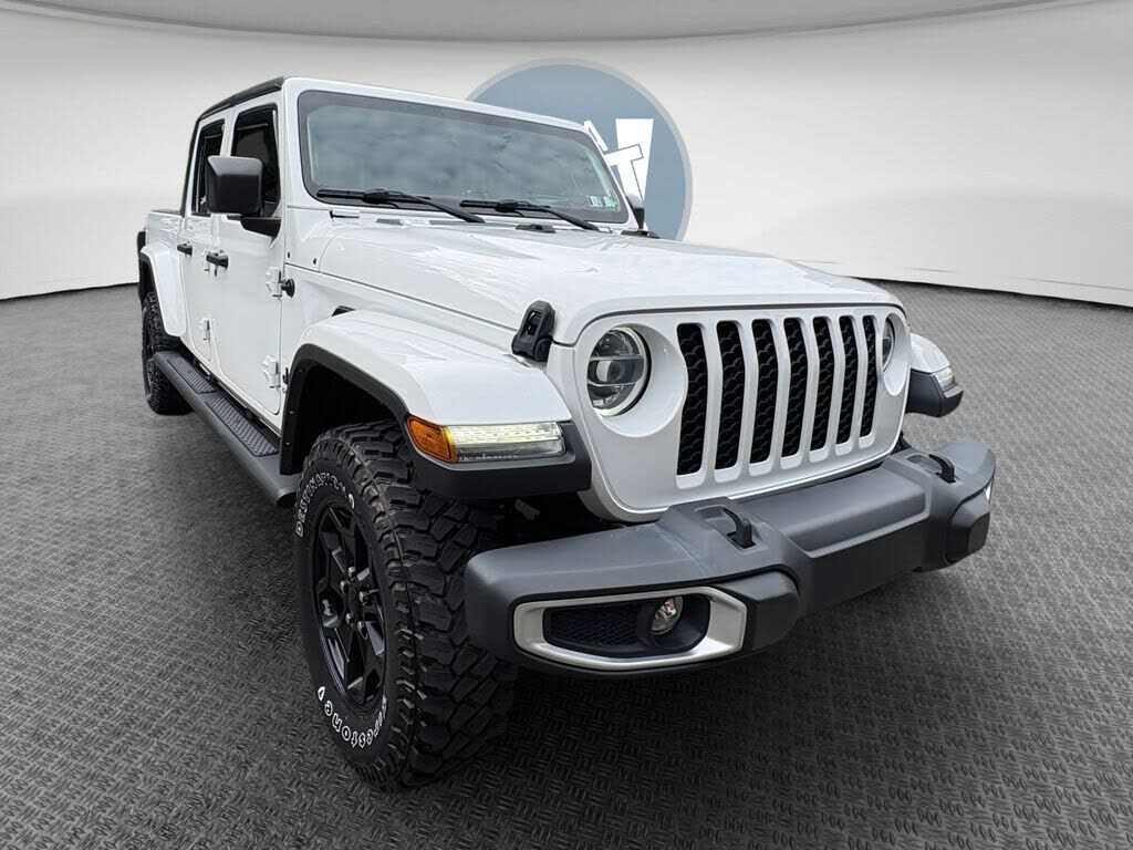 2022 JEEP Gladiator