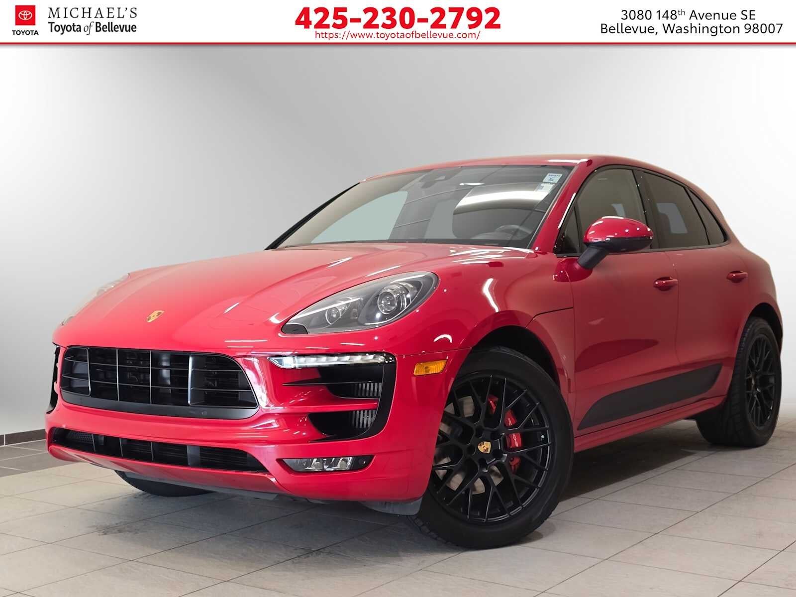 2017 PORSCHE Macan