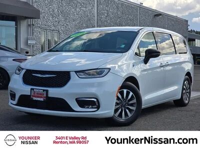 2024 CHRYSLER Pacifica