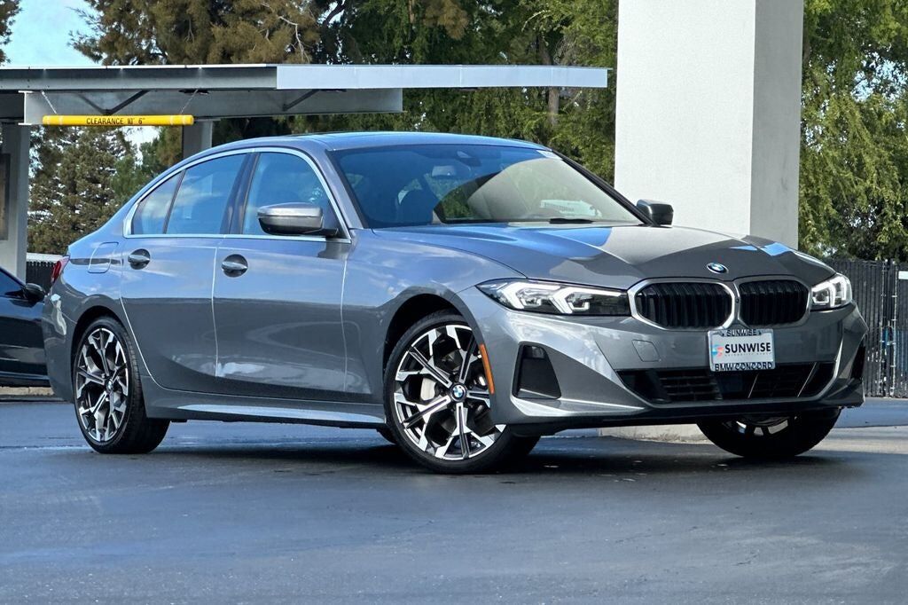 2026 BMW 330i