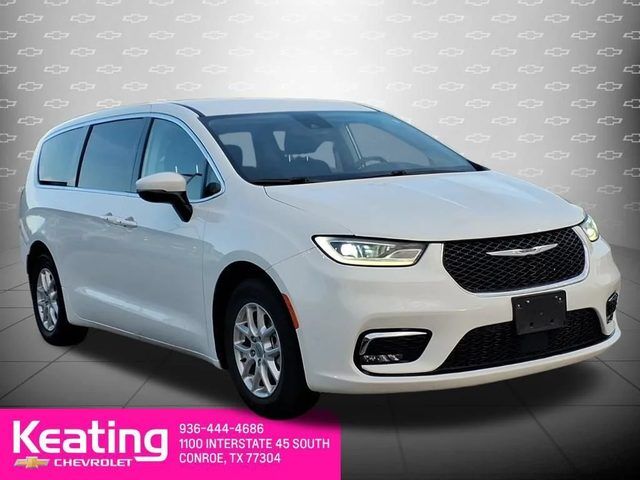 2023 CHRYSLER Pacifica
