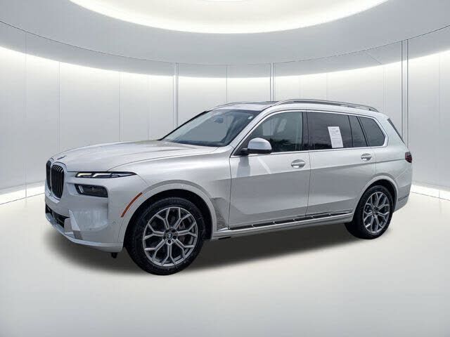 2025 BMW X7
