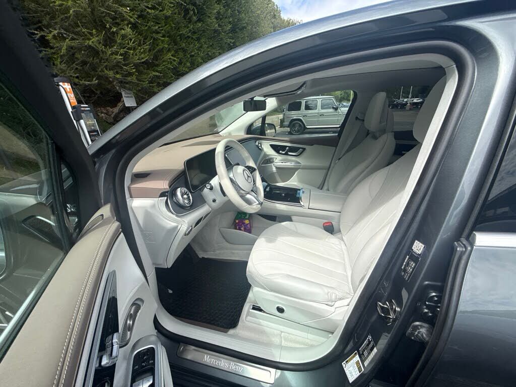 2023 Mercedes-Benz EQE-Class SUV