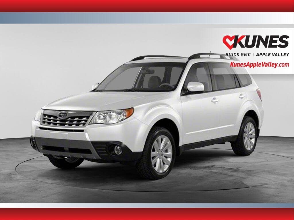 2013 SUBARU Forester