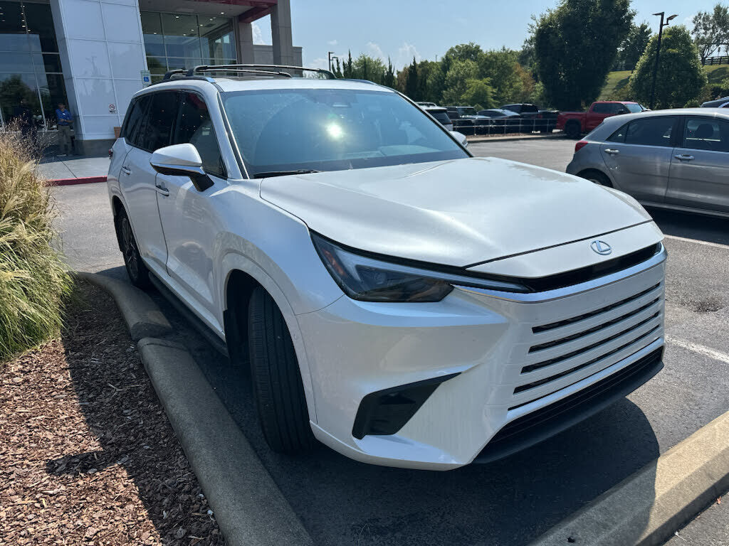 2026 Lexus TX