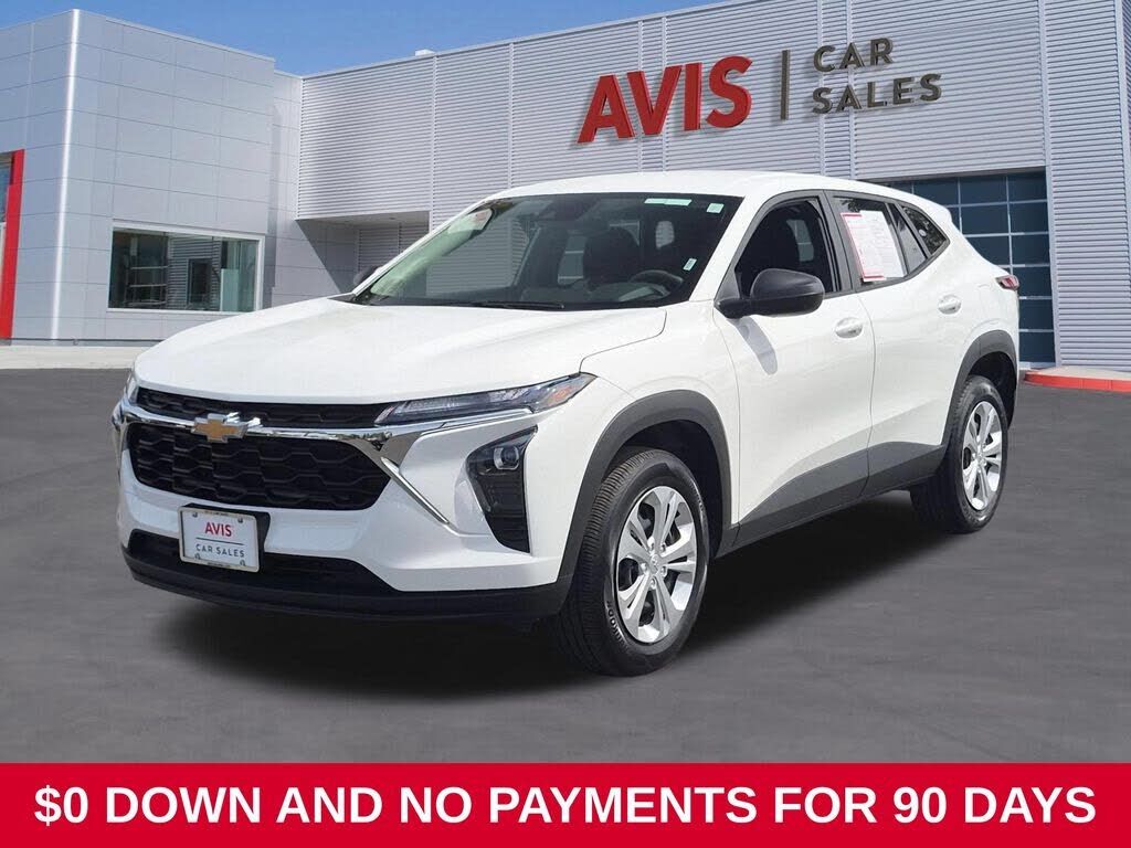 2025 CHEVROLET Trax