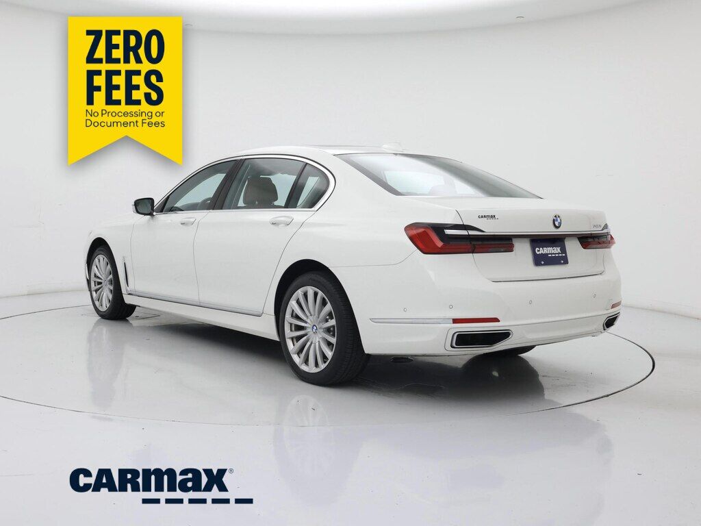 2021 BMW 740i