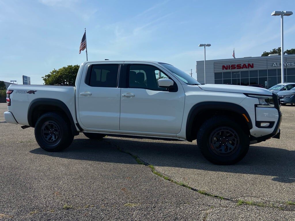 2026 NISSAN Frontier