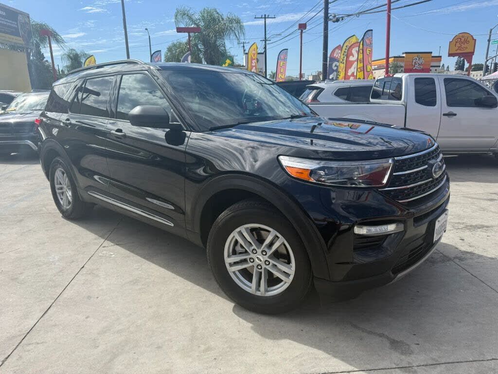 2022 FORD Explorer