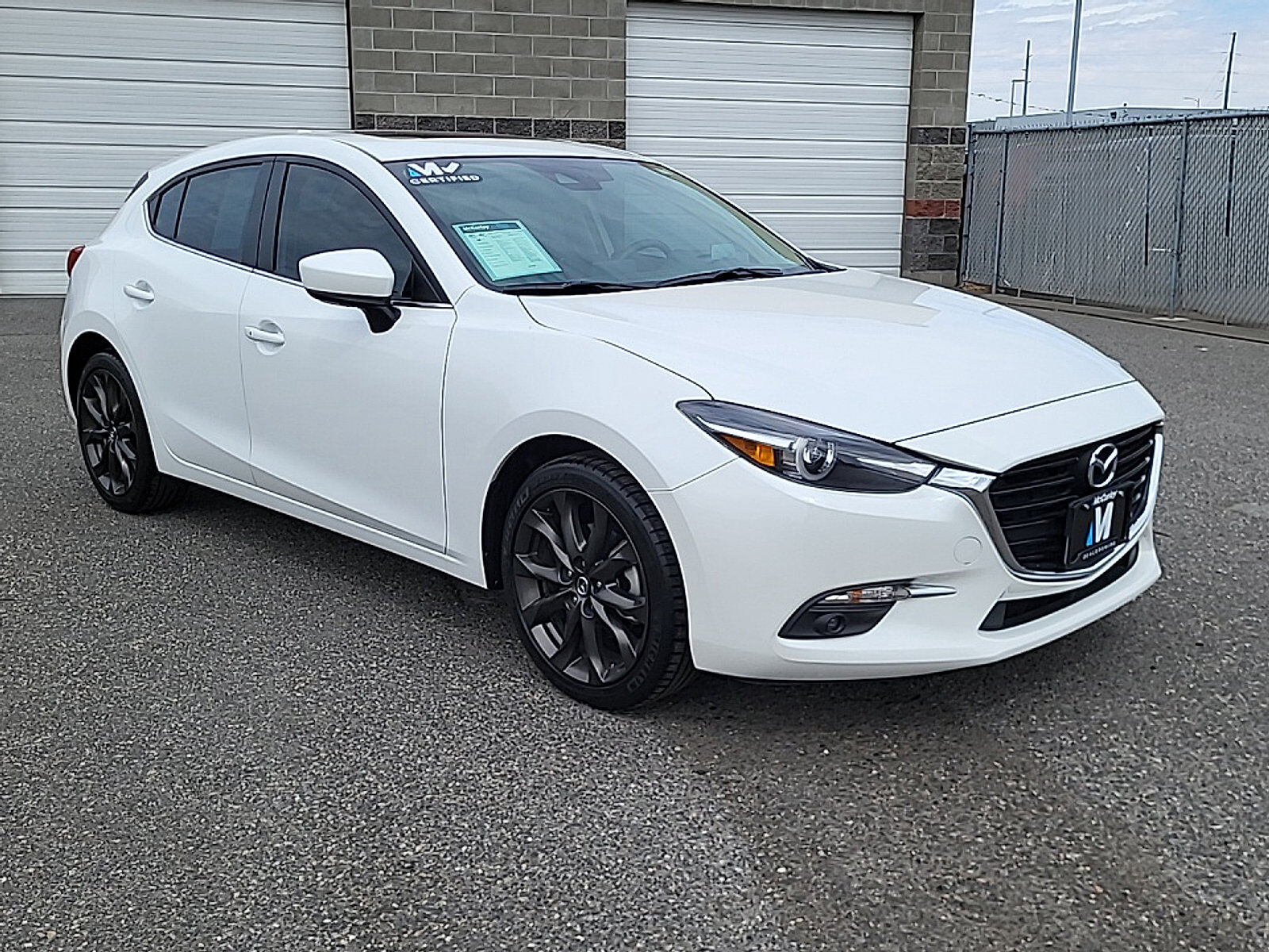 2017 MAZDA Mazda3
