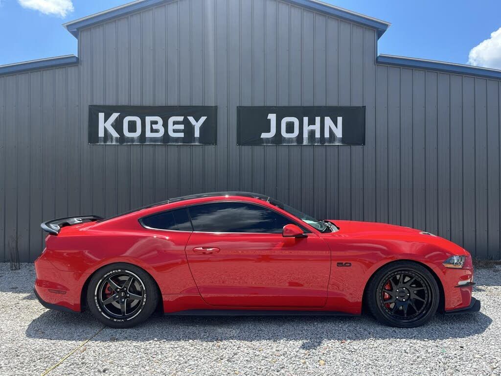 2018 FORD Mustang