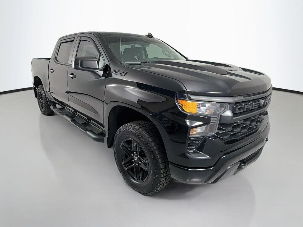 2025 CHEVROLET Silverado