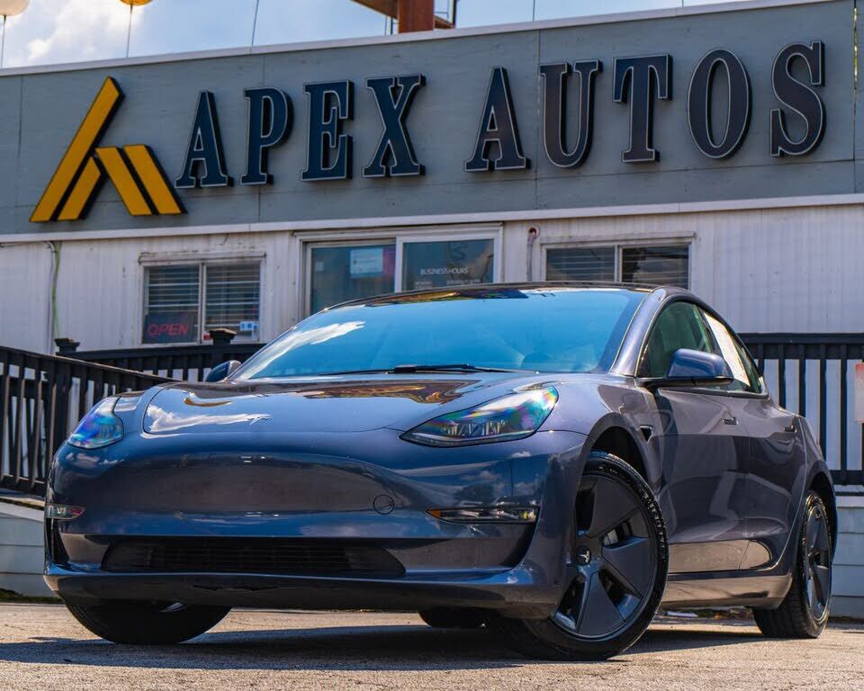 2023 TESLA Model 3