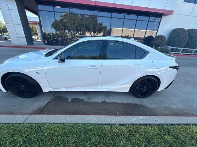 2024 Lexus IS