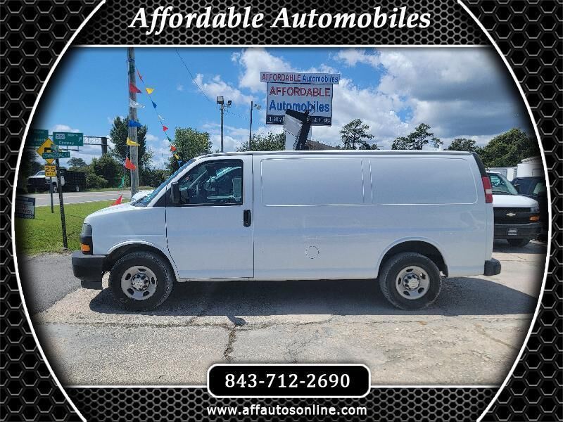 2019 CHEVROLET Express
