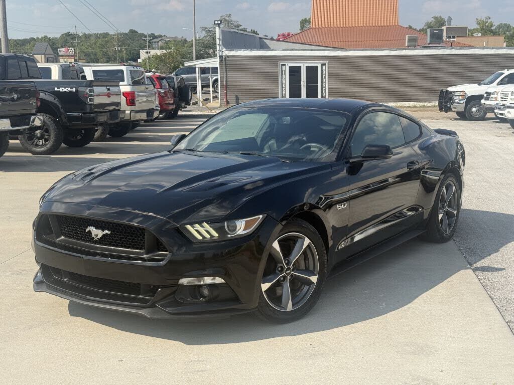 2016 FORD Mustang