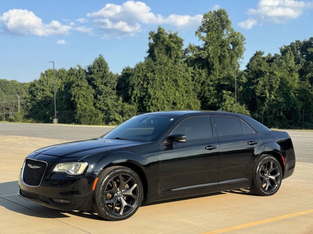 2021 CHRYSLER 300
