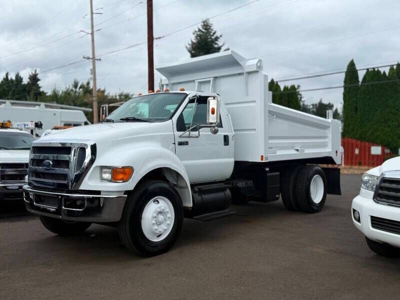 2010 FORD F-750