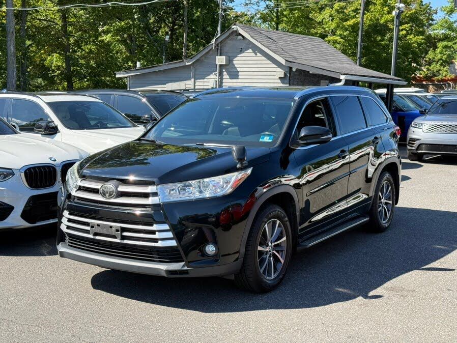2018 TOYOTA Highlander