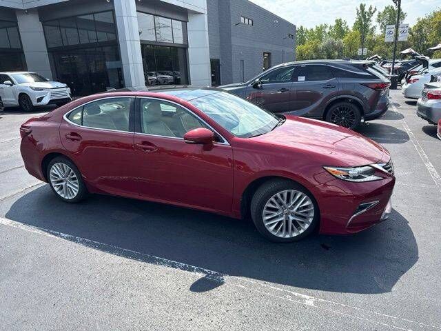 2018 Lexus ES