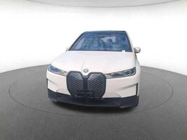 2024 BMW iX