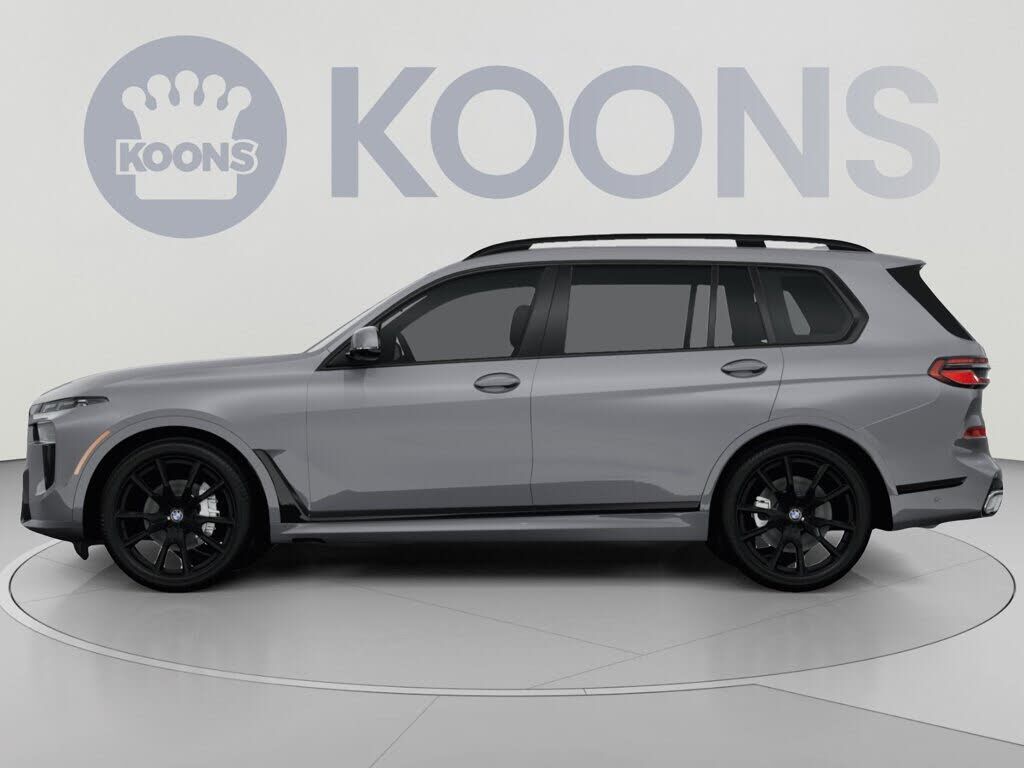 2024 BMW X7