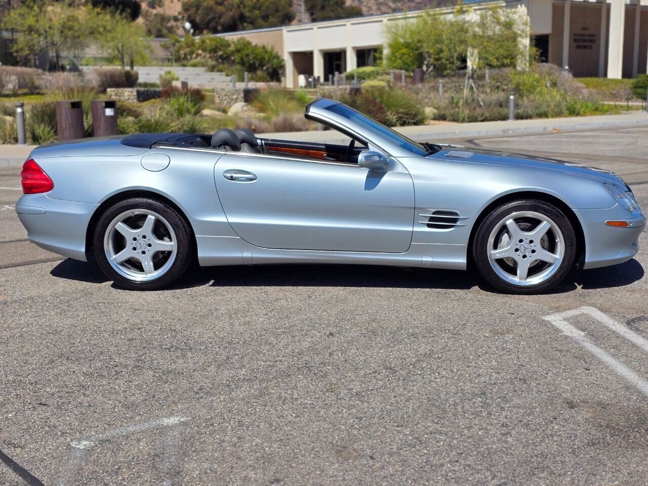 2004 Mercedes-Benz SL-Class