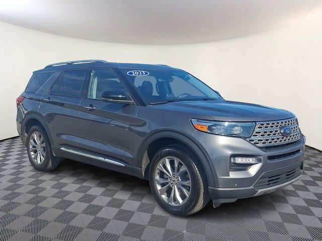 2023 FORD Explorer