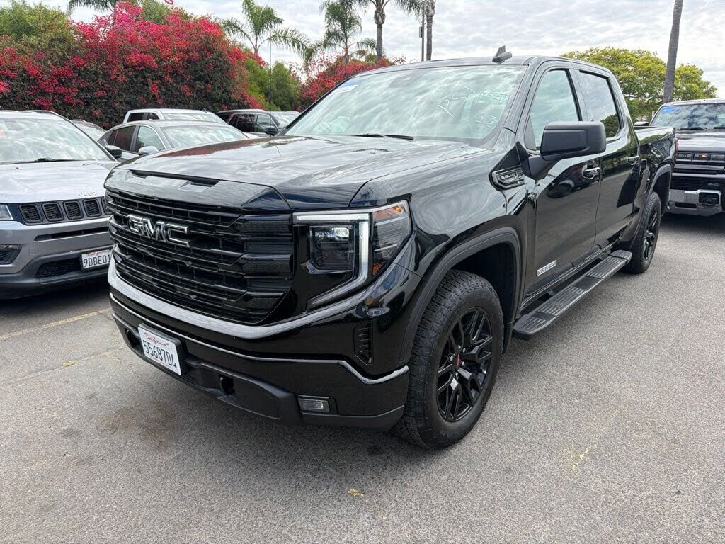 2025 GMC Sierra