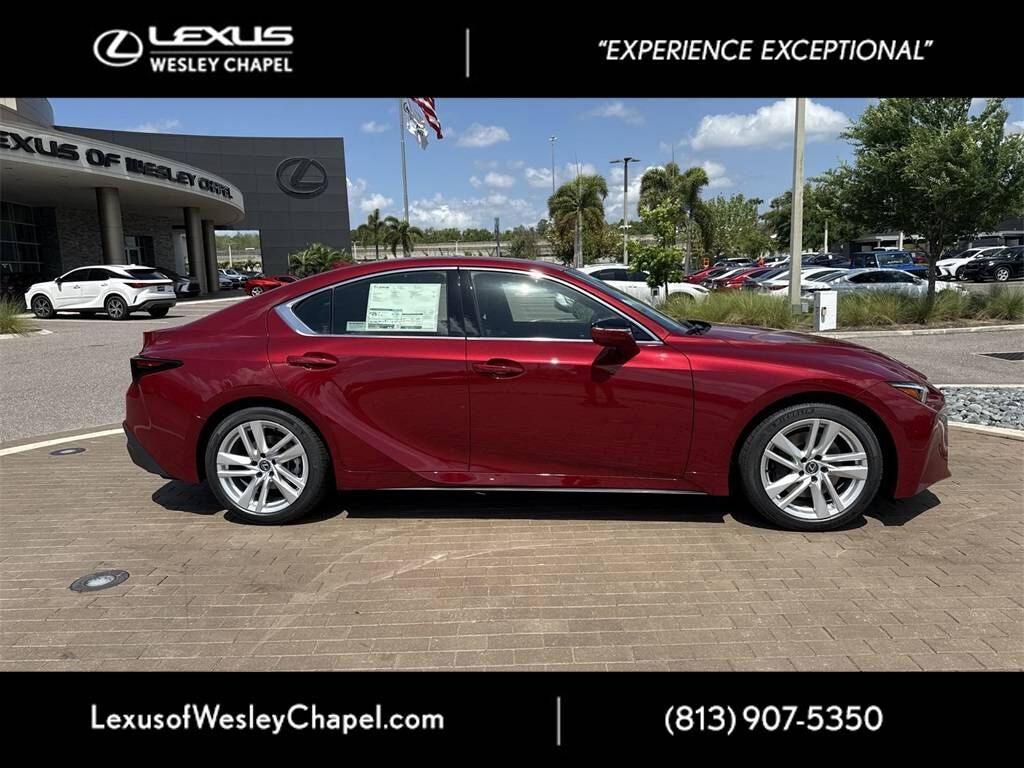 2025 Lexus IS
