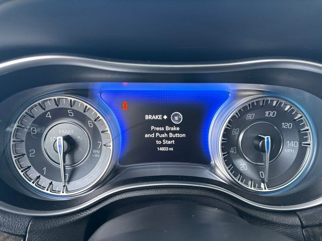 2022 CHRYSLER 300