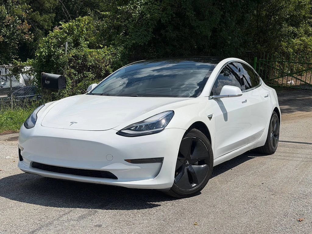 2020 TESLA Model 3