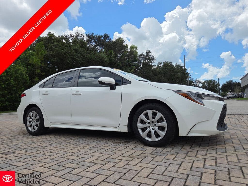 2020 TOYOTA Corolla