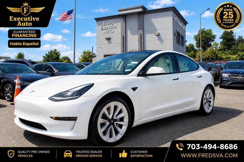 2023 TESLA Model 3