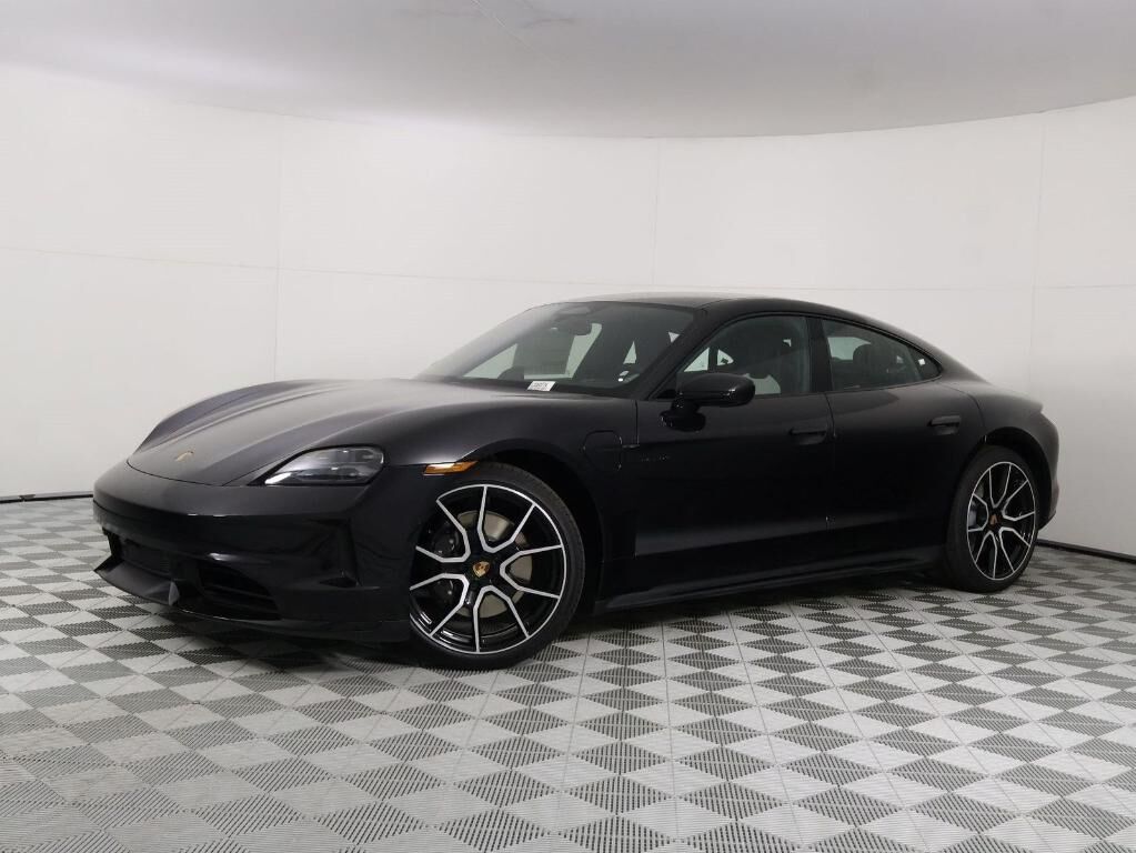 2026 PORSCHE Taycan