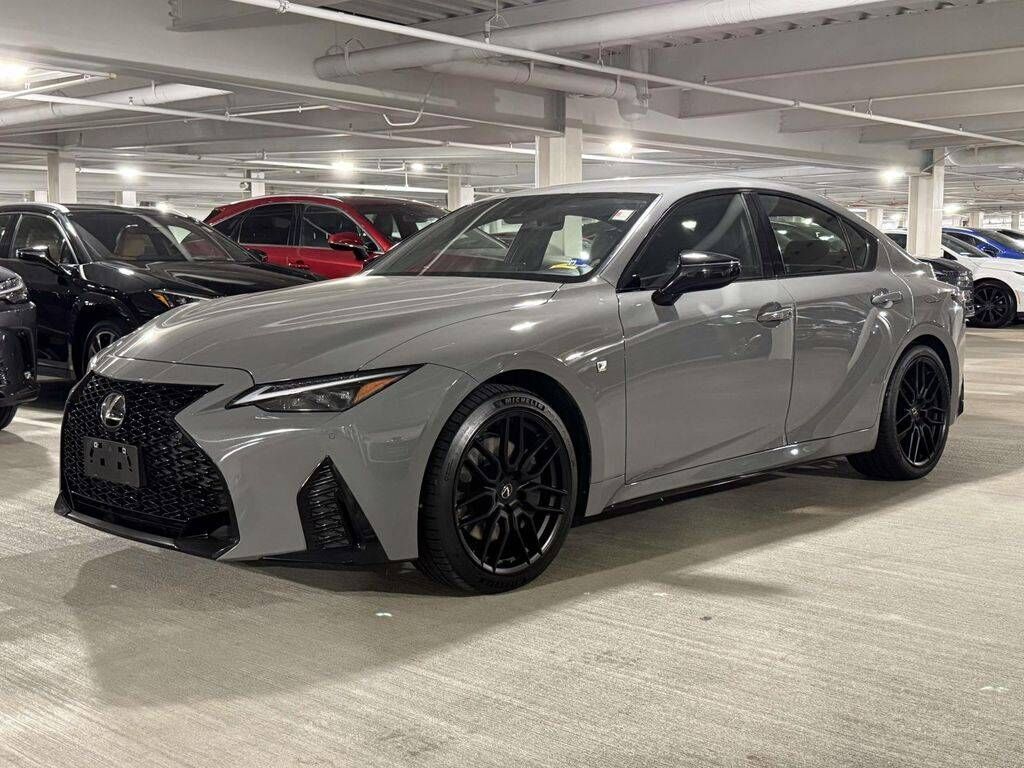 2024 LEXUS IS